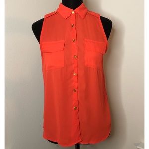 Orange🍊 Sleeveless Button Up Top